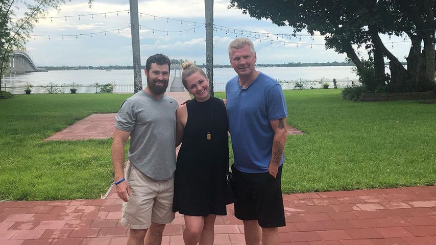 Ex-Fußballer Stefan Effenberg mit seiner Tochter und ihrem Mann