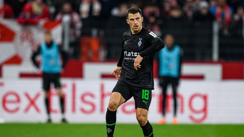 Stefan Lainer, Fußballer