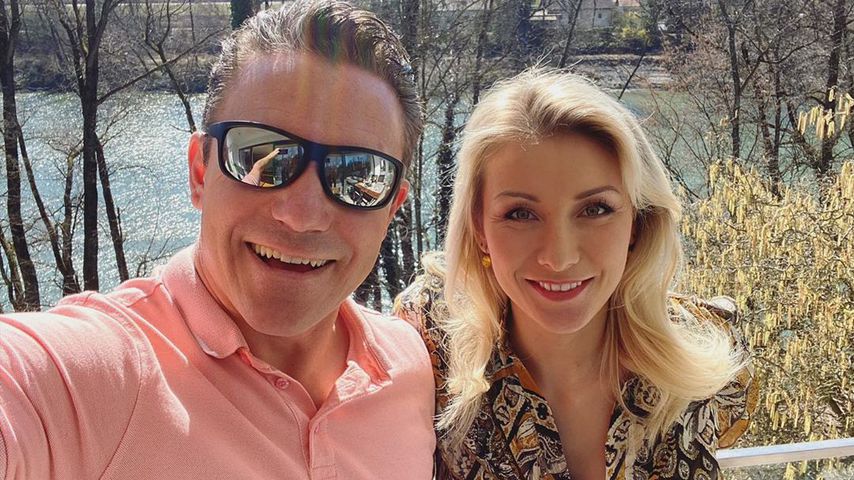 Stefan Mross und Anna-Carina Woitschack kündigen ihren Auftritt im SAT.1 Frühstücksfernsehen an