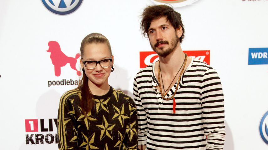 Stefanie Heinzmann und ihr Bruder Claudio bei der 1Live Krone in Bochum, 2011