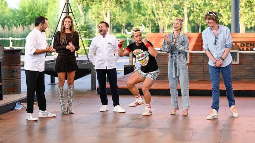 Ballermann-Stars versuchen sich bei "Grill den Henssler"