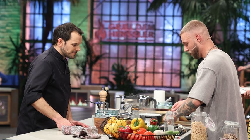 Steffen Henssler und Filip Pavlovic bei "Grill den Henssler"