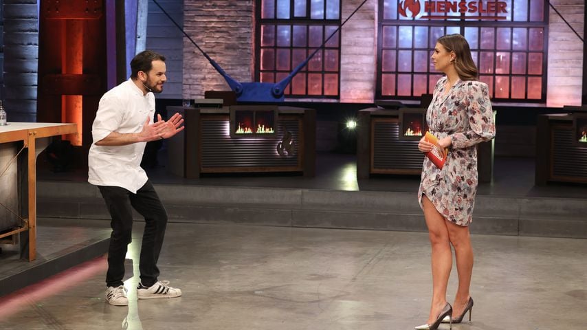 Steffen Henssler und Laura Wontorra bei "Grill den Henssler"