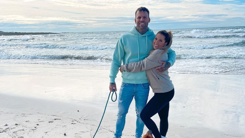 Steffen König und Jenny Frankhauser mit ihren Hunden