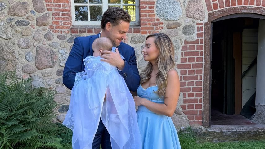 Baby Romeos Taufe: Karina und Steffen Vogeno teilen Fotos