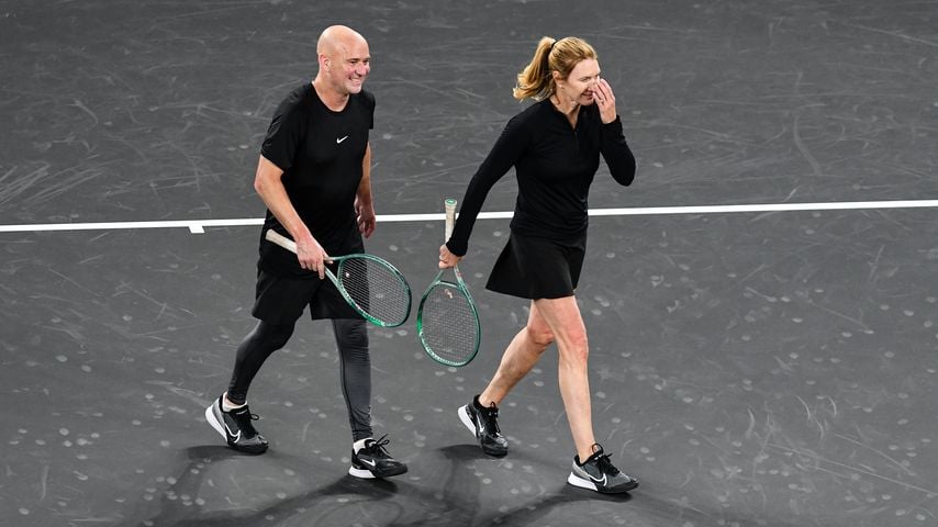 Steffi Graf und Andre Agassi beim Tennis-Demo-Event des Sports Festival 2024 in Cluj-Napoca, Rumänien