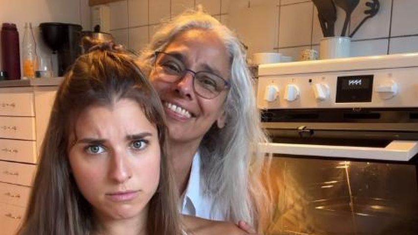 Stella Stegmann mit ihrer Mama, August 2024