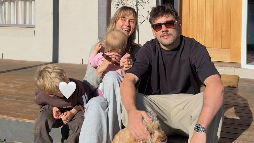 Steph Claire Smith und ihr Mann Josh Miller mit ihren Kindern, Juni 2026