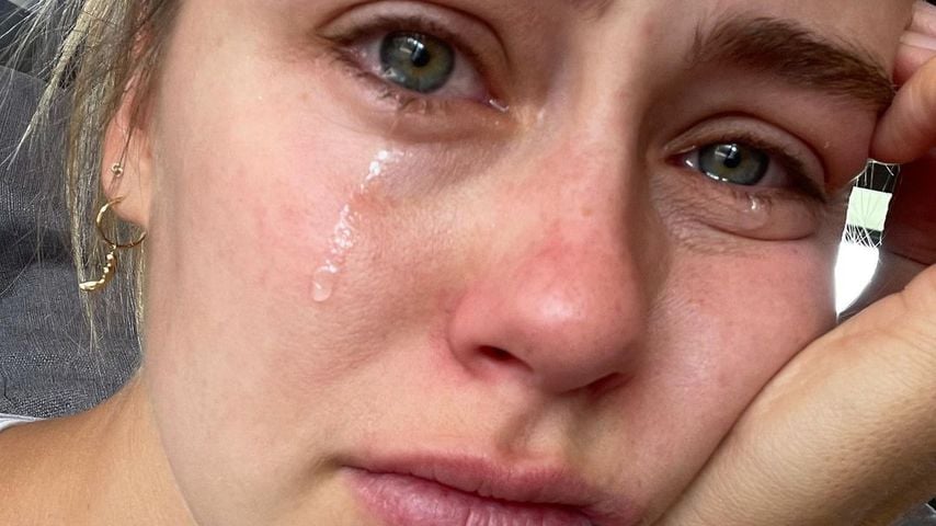 Feiertage ohne die Familie: Steph Smith bricht in Tränen aus
