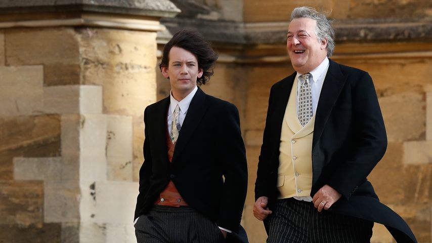 Stephen Fry und Elliott Spencer bei Prinzessin Eugenies Hochzeit, Oktober 2018