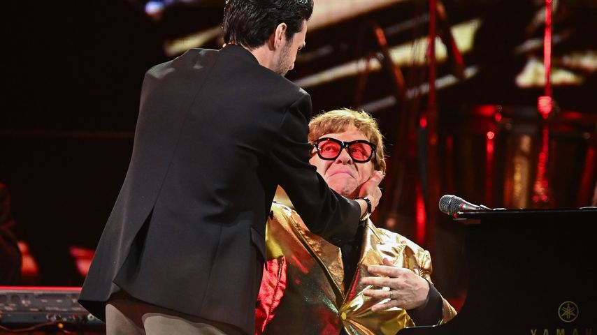 Stephen Sanchez und Elton John beim Glastonbury Festival im Juni 2023