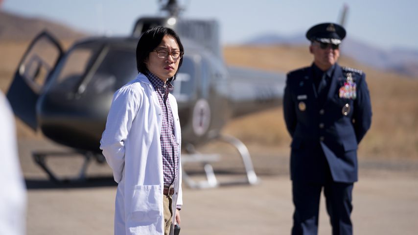 Steve Carell und Jimmy O. Yang in der Serie "Space Force"