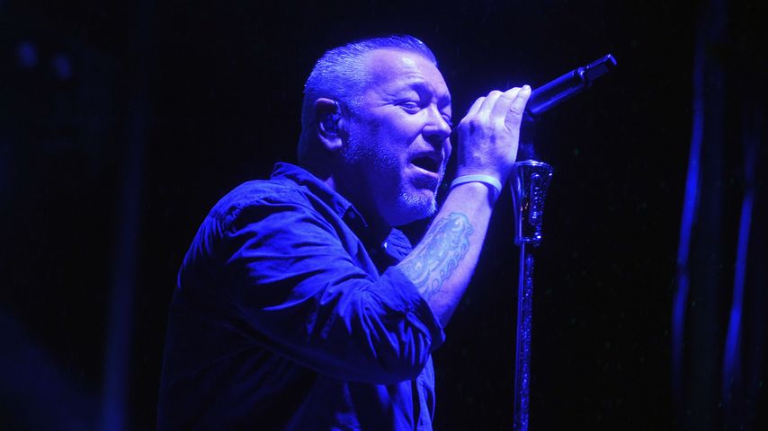 Steve Harwell, Sänger