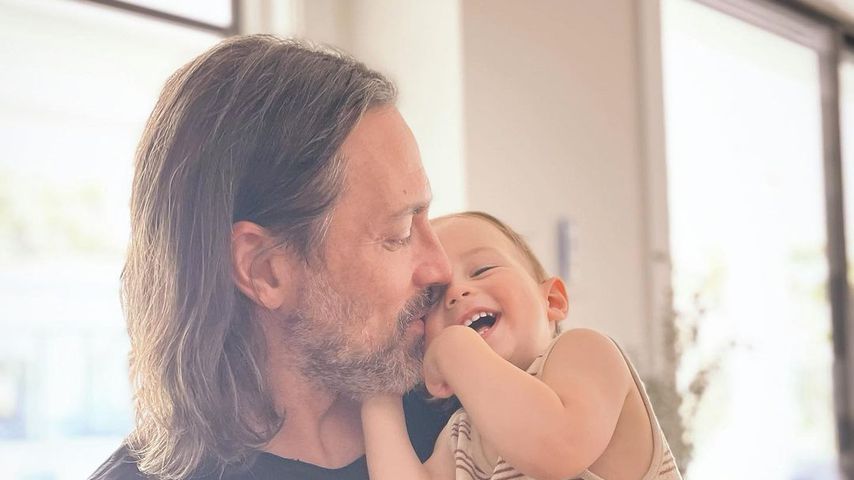 Steve Kazee mit seinem Sohn Callum im August 2021
