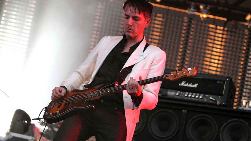 Steve Mackey, Bassist