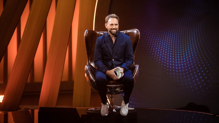 Steven Gätjen bei "Wer ist das Phantom?"