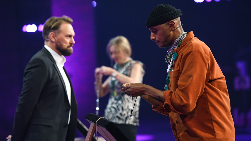 Steven Gätjen und Teddy Teclebrhan in der ProSieben-Show "Teddy gönnt dir"