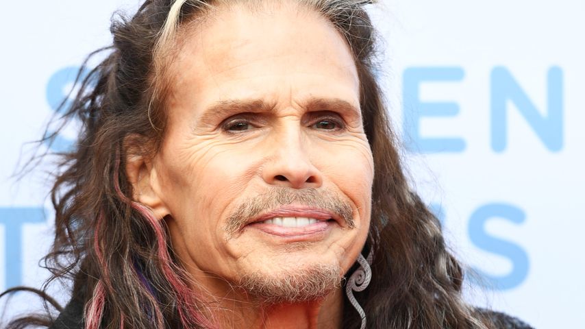 Steven Tyler kann wegen Stimmbandverletzung kaum sprechen