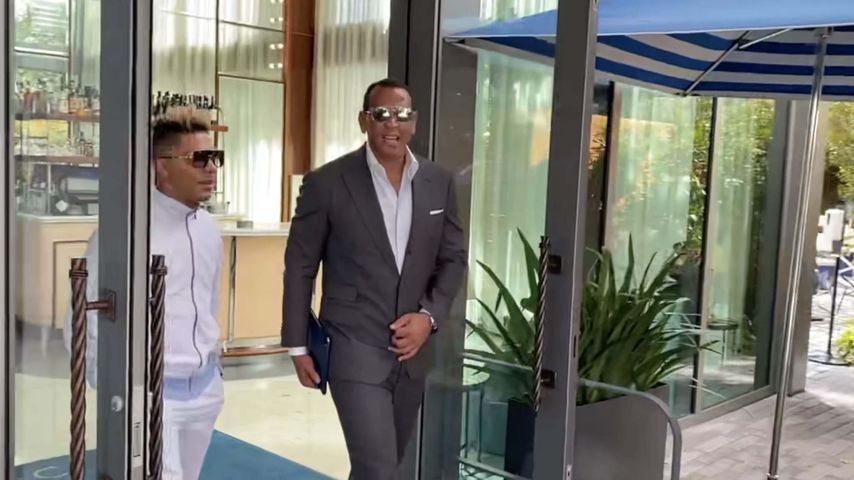 Stevie Mackey und Alex Rodriguez