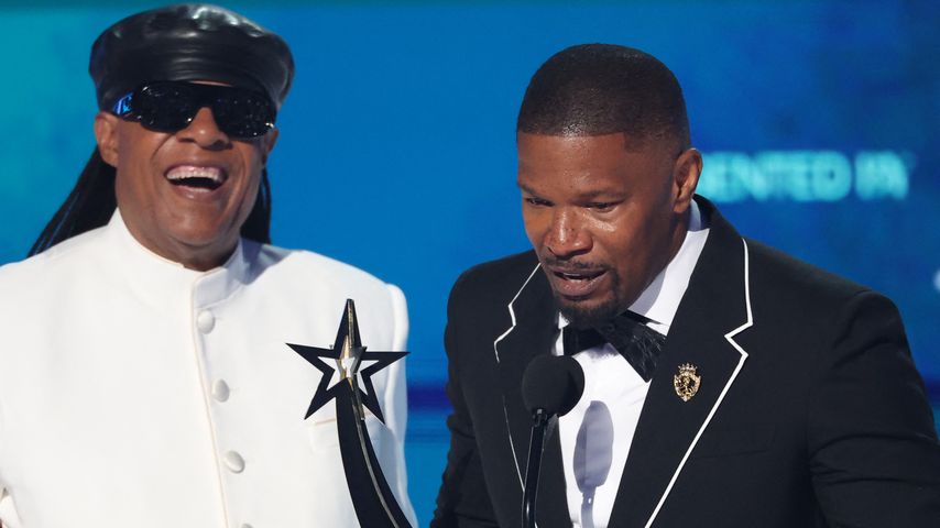 Stevie Wonder und Jamie Foxx bei den BET Awards 2025