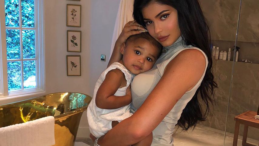 Stormi Webster und Kylie Jenner