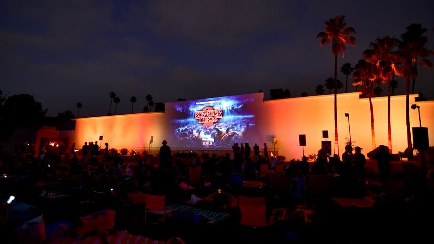 "Stranger Things"-Vorführung auf dem Hollywood Forever Cemetery