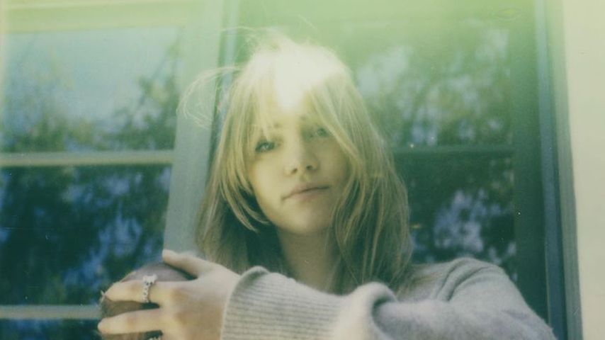 Suki Waterhouse mit ihrem Baby