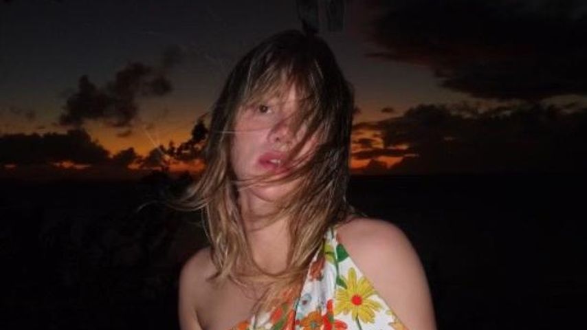 Suki Waterhouse im Dezember 2023