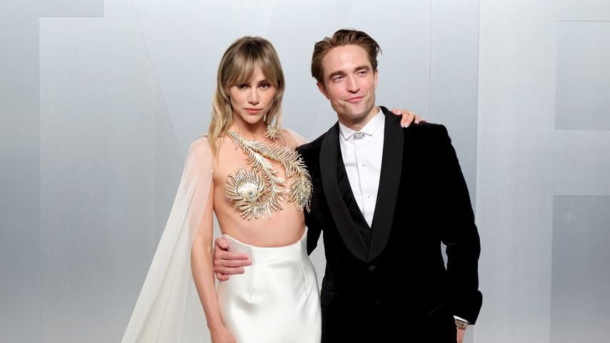Suki Waterhouse und Robert Pattinson strahlen auf Oscar-Fete