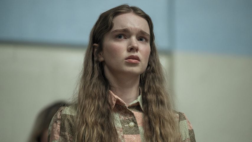 Summer H. Howell als Carrie