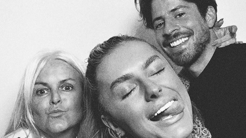 Susan Davies, Amber Davies und ihr Freund