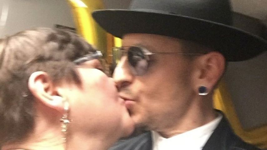 "Letzter Kuss": Chester Benningtons Mom rührt mit Post