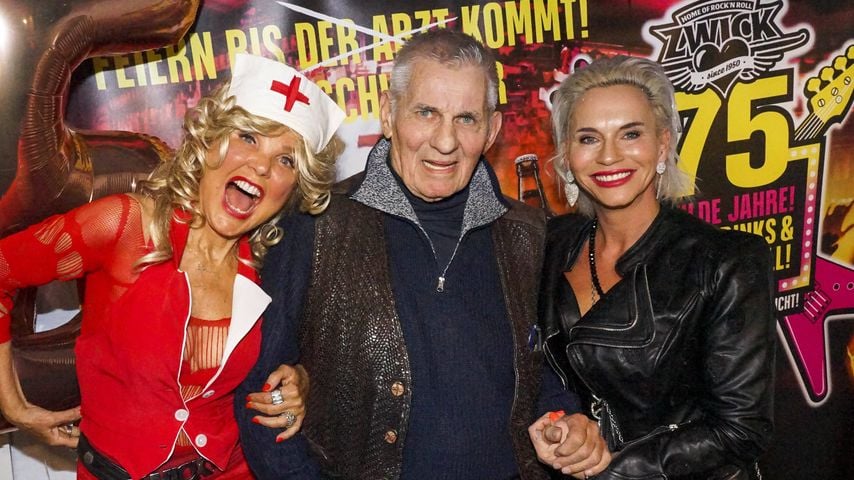 Nach Koma: Heinz Hoenig lässt wieder die Korken knallen