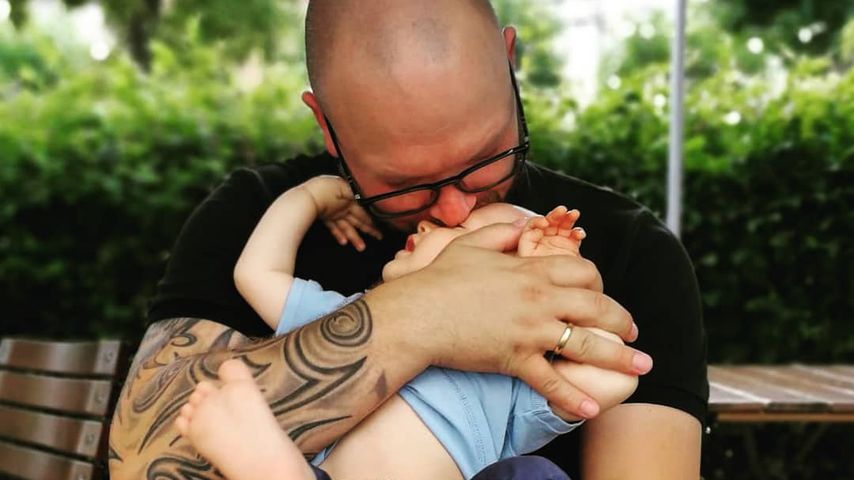 Sven Deutschmanek mit seinem Sohn