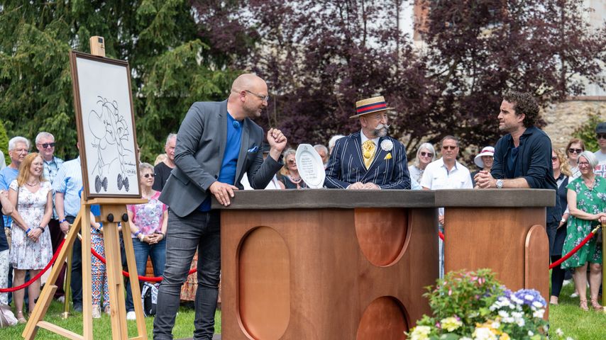 Sven Deutschmanek, Horst Lichter und Oliver Wnuk bei "Bares für Rares XXL"