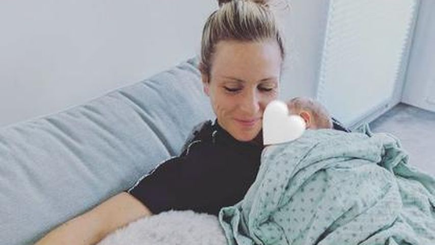 Süß: DFB-Star Svenja Huth teilt erstes Bild mit ihrem Baby