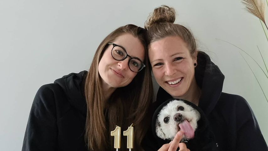 Svenja Huth (rechts) mit ihrer Partnerin Laura