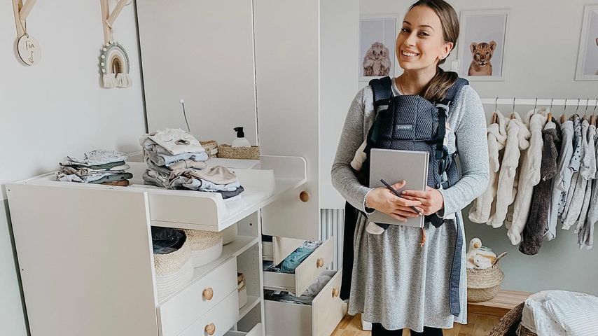 "Take Me Out"-Star Svenja gibt ein ehrliches Baby-Update