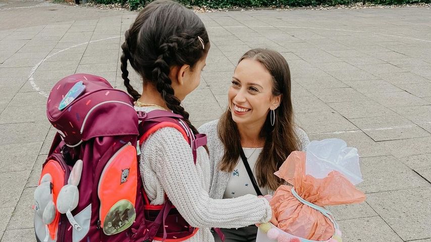 "Take Me Out"-Bekanntheit Svenja Theißen mit ihrer Tochter Zoe