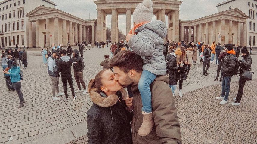 Svenja Theißen, ihr Freund Steve und ihre Tochter Zoé in Berlin im März 2020