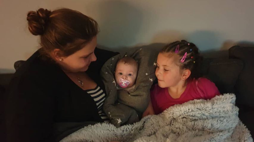 Sylvana Wollny mit ihren Töchtern Celina-Sophie (r.) und Anastasia