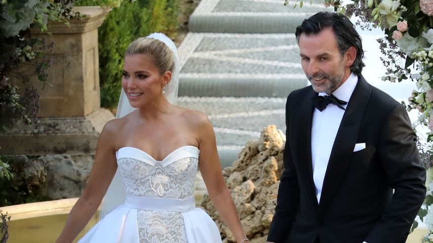 Bodenlang: So schön war Sylvie Meis' drittes Brautkleid!