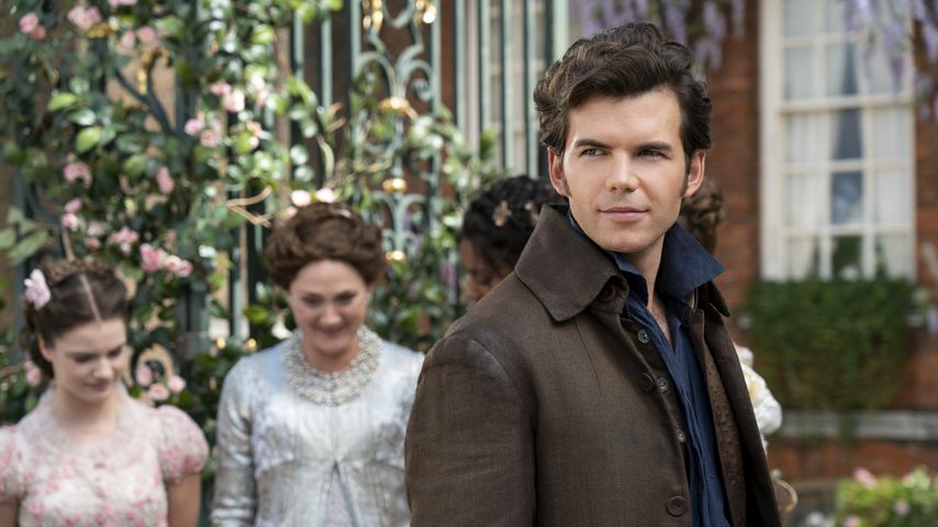 Szene aus der dritten "Bridgerton"-Staffel mit Colin Bridgerton (Luke Newton)