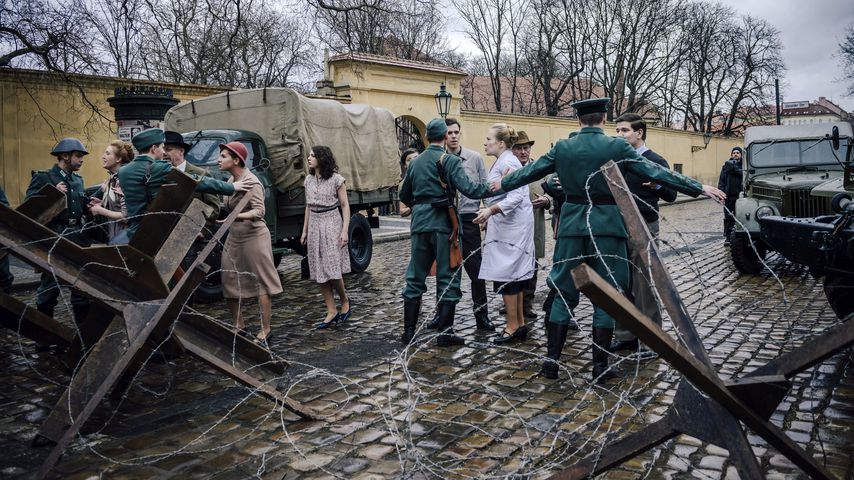 Szene aus der dritten Staffel von "Charité"
