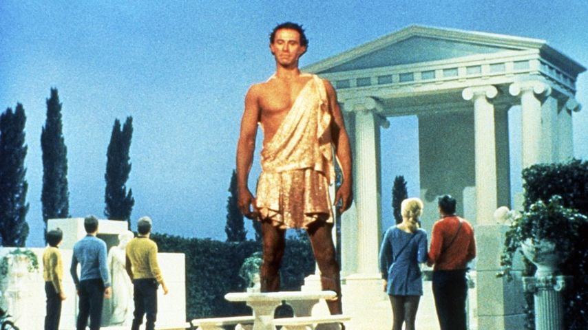 Szene aus "Star Trek": Michael Forest als riesiger Apollo in "Who Mourns for Adonais?", 1967