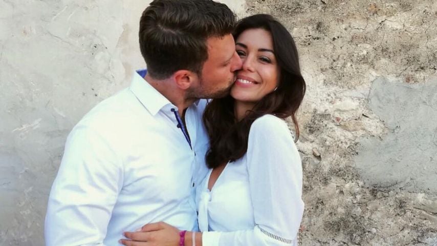 Tahnee musste zu "Sylvies Dessous Models" überredet werden!