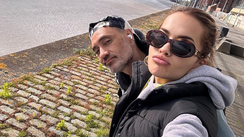 Taika Waititi und Rita Ora