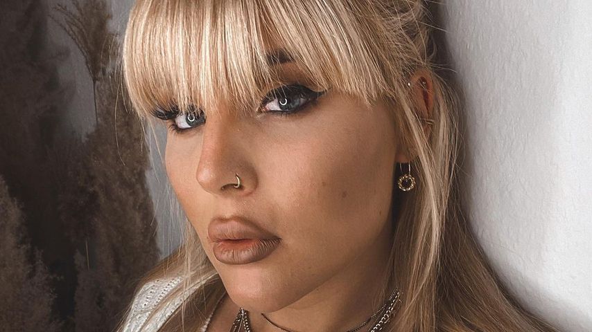 "Take Me Out"-Kandidatinnen lassen sich Show-Tattoo stechen
