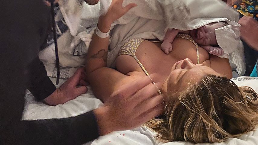 Tammy Hembrow und ihr neugeborenes Baby