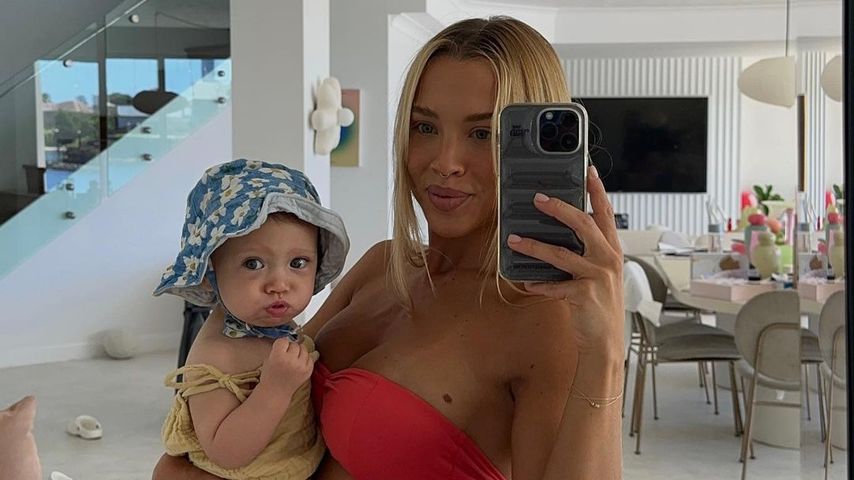Tammy Hembrow und ihre Tochter Posy